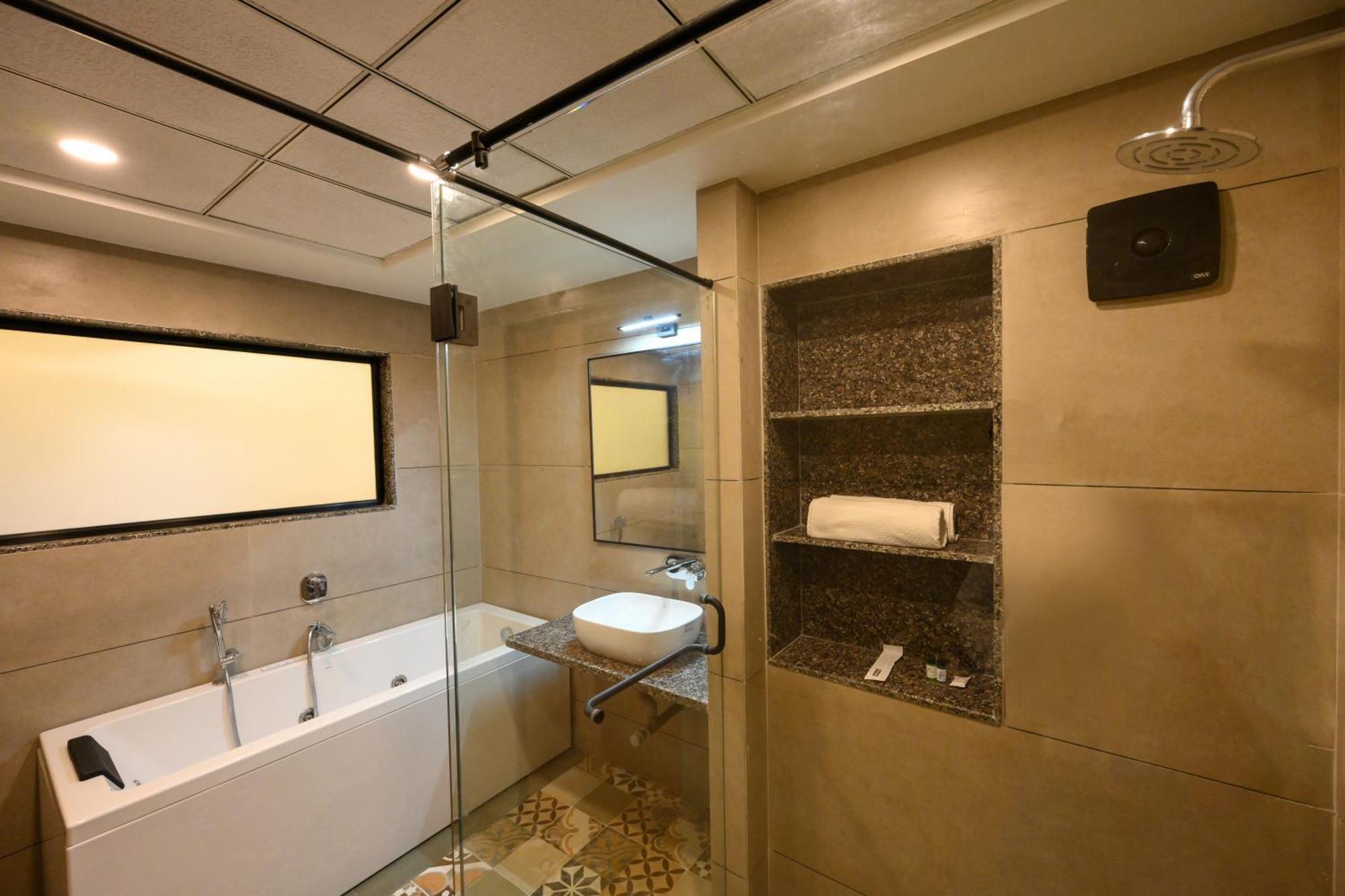 E&G Green Courts Resort At Koroli Hill Station Nashik Dış mekan fotoğraf